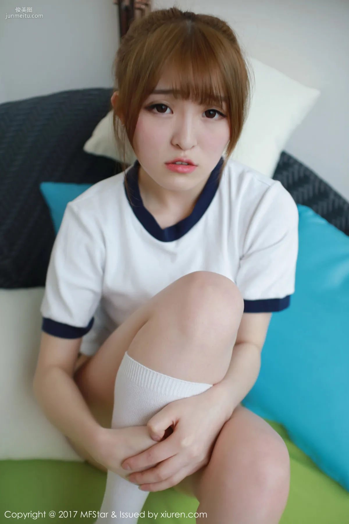 伊小七MoMo《运动服装扮+眼镜OL》 [模范学院MFStar] Vol.090 写真集32