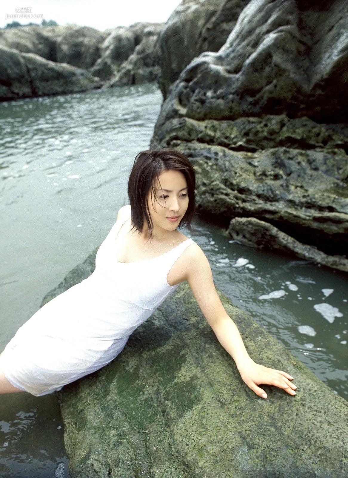 [NS Eyes] SF-No.197 Akiko Kinouchi 木内晶子 写真集32