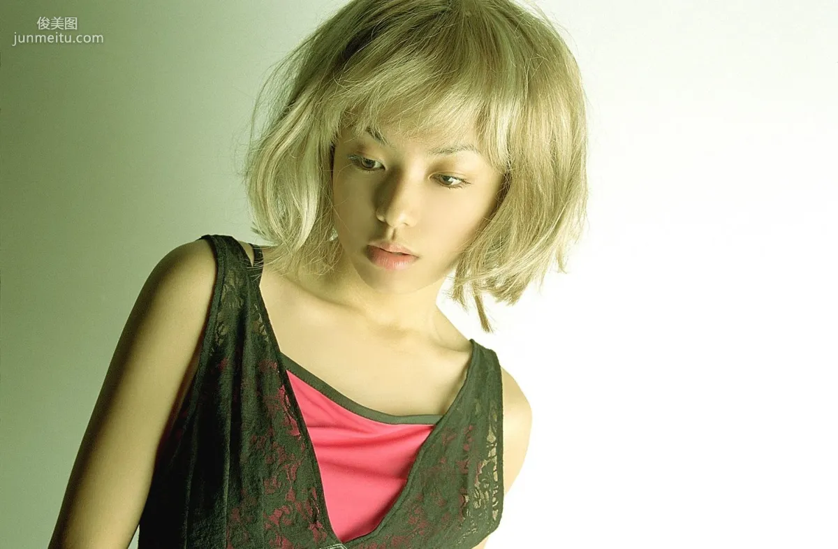 [NS Eyes] SF-No.200 Rina Uchiyama 内山理名 写真集13