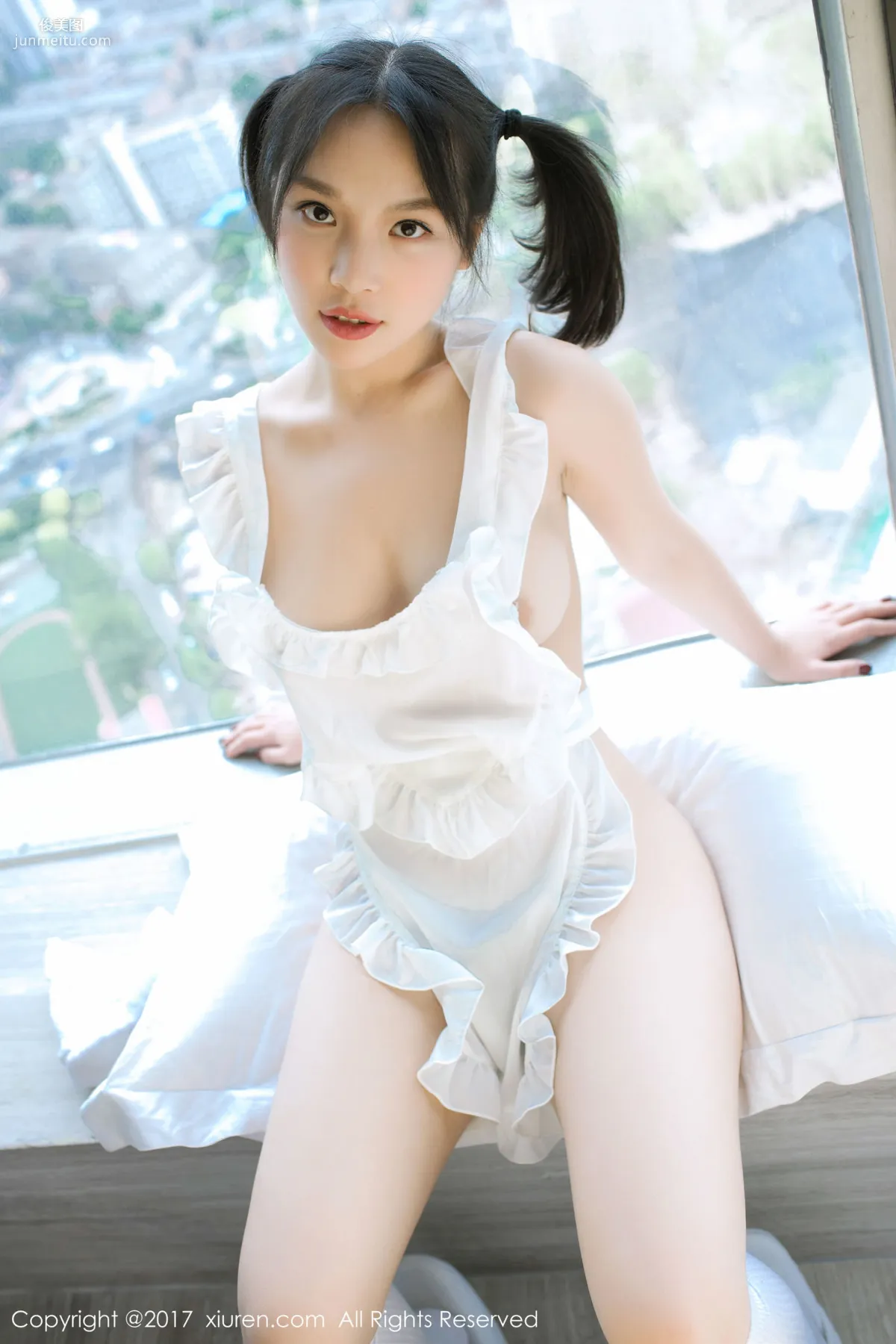 小纯子《日系童颜巨乳小美女》 [秀人网XIUREN] No.741 写真集3