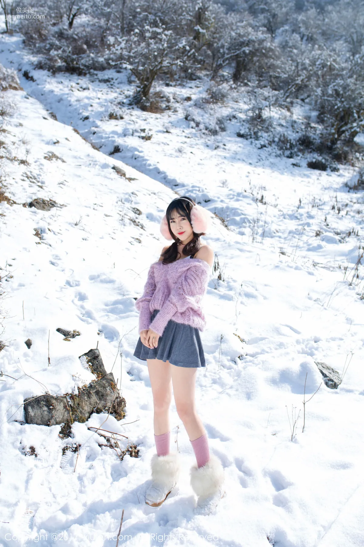 兜豆靓Youlina《冬天雪地人体摄影》 [秀人网XIUREN] No.720 写真集12