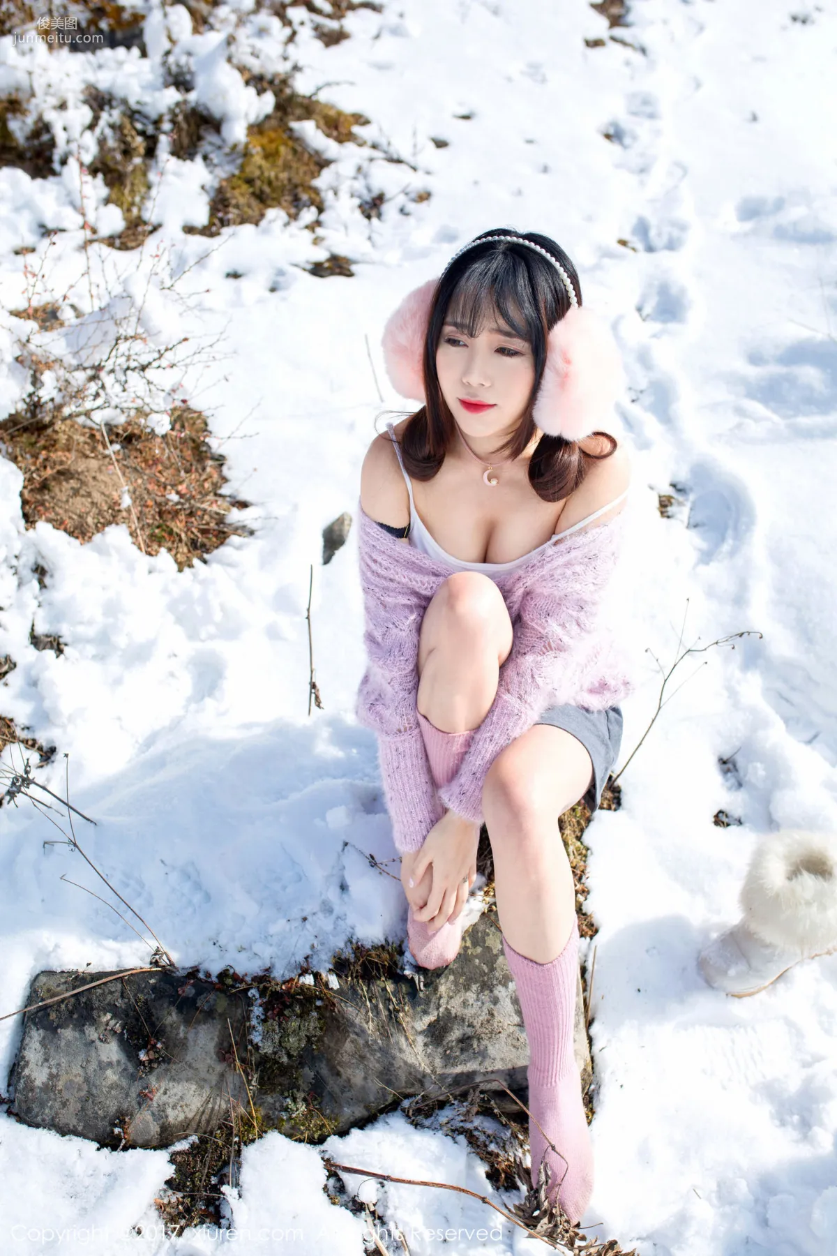 兜豆靓Youlina《冬天雪地人体摄影》 [秀人网XIUREN] No.720 写真集16