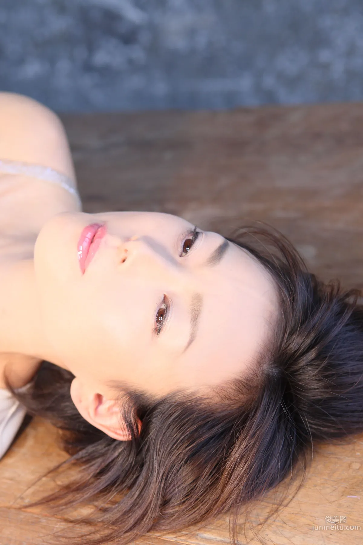 [NS Eyes] SF-No.549 Akimoto Naomi 秋本奈緒美 写真集2