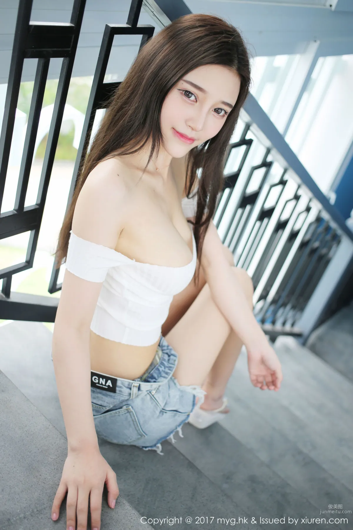 唐琪儿il《透视蕾丝内衣与泳衣湿身》 [美媛馆MyGirl] VOL.258 写真集46