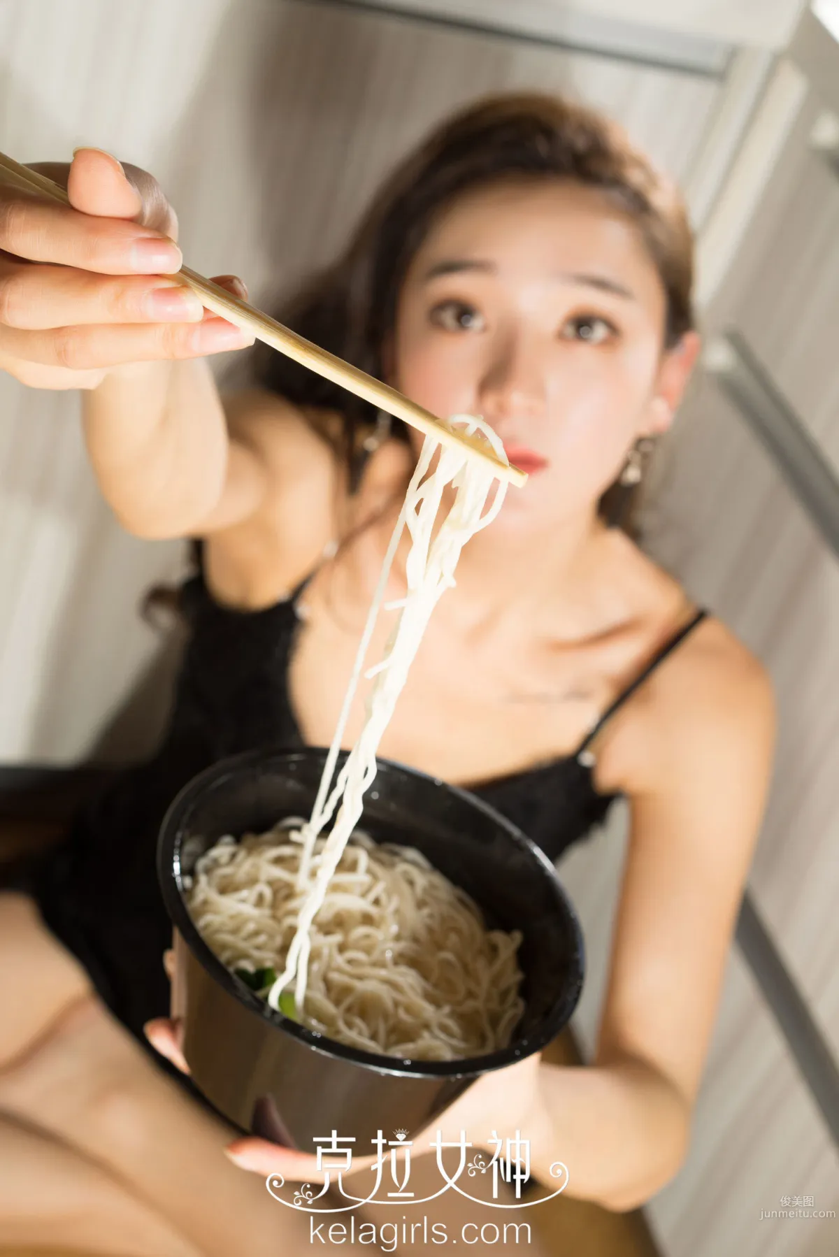 穆雪儿《红太狼》 [克拉女神] 写真集16