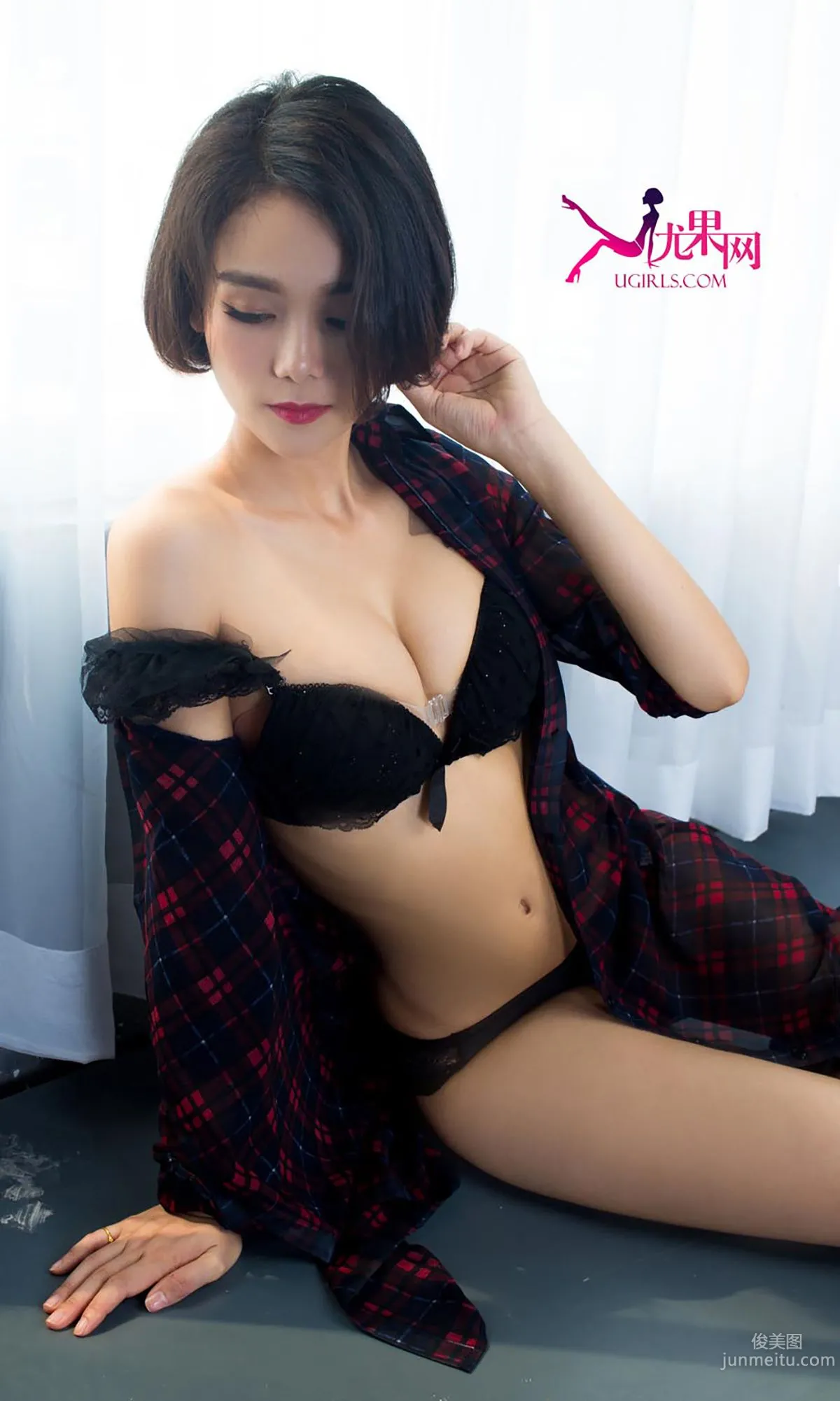 曾娜《摩登情人》 [爱尤物Ugirls] No.332 写真集10