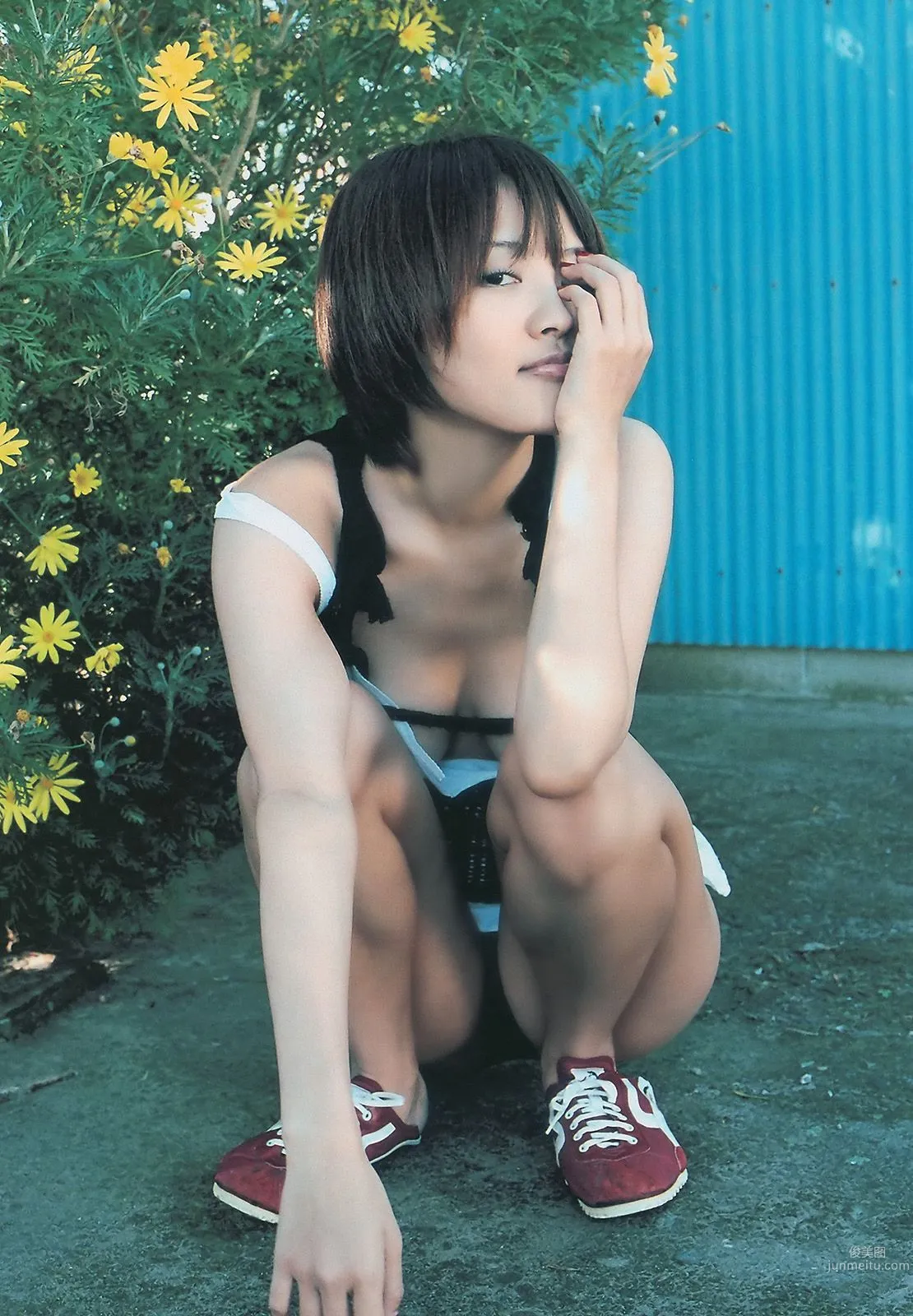 板野友美 川岛丽惟 山本梓 夏菜 歌原奈绪 [Weekly Playboy] 2011年No.06 写真杂志14