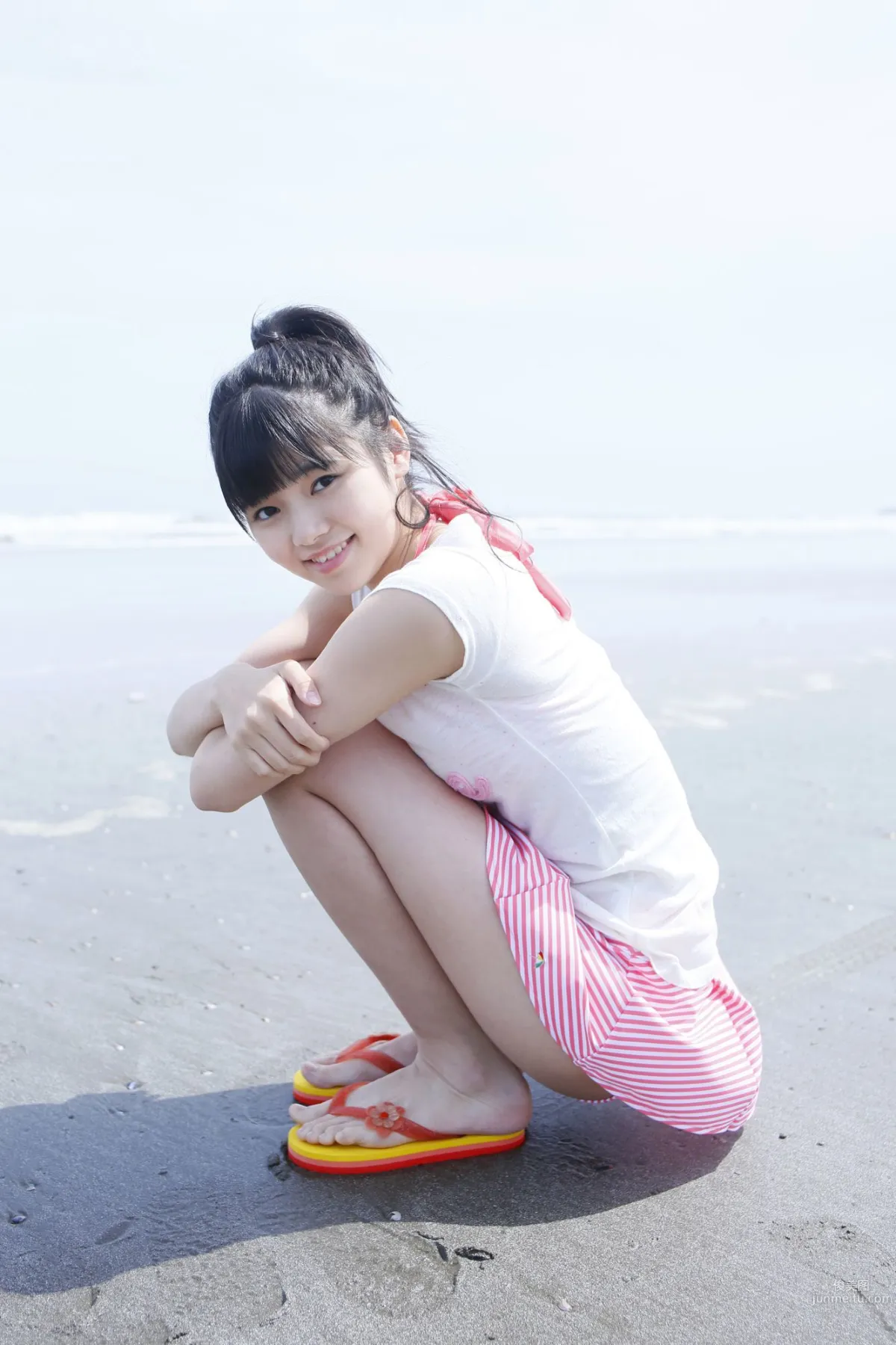 [Hello! Digital Books] Vol.157 浜浦彩乃 Ayano Hamaura 写真集34