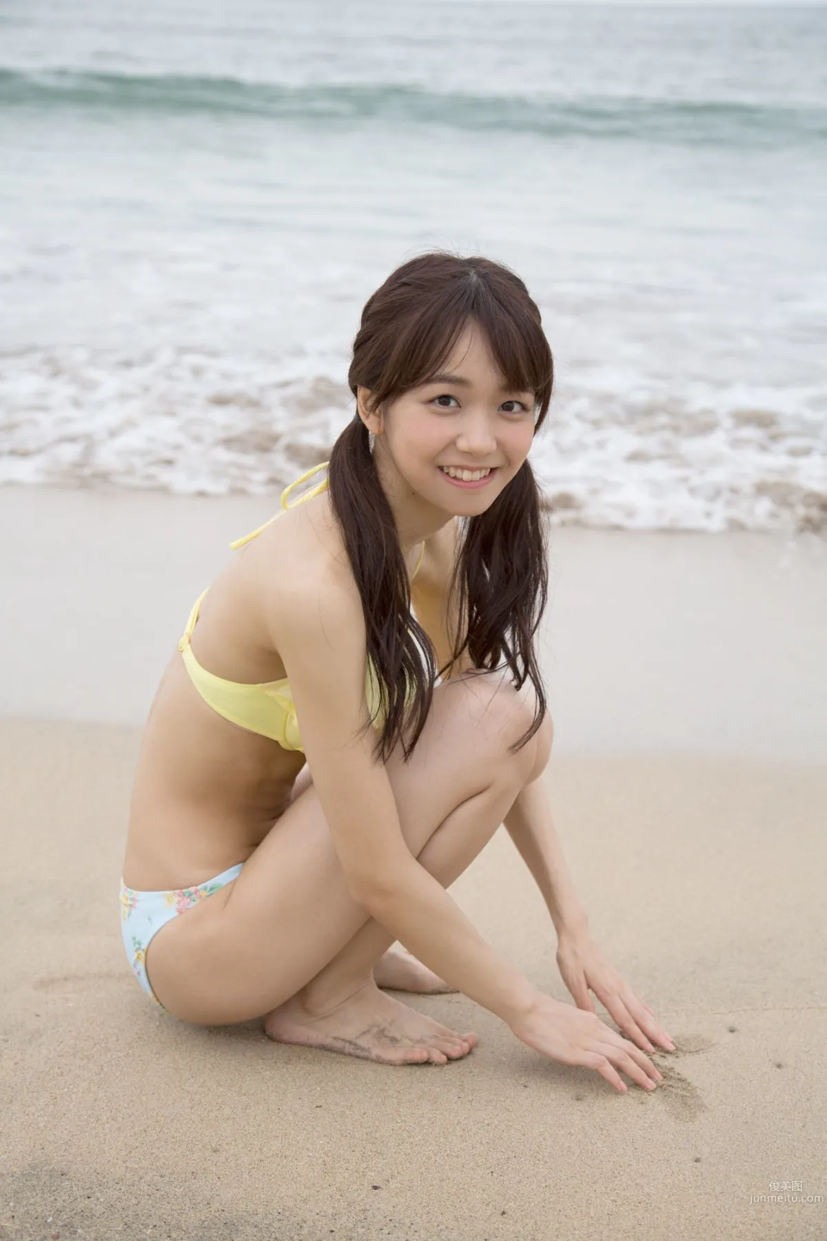 [Hello! Digital Books] Vol.159 宮崎由加 Yuka Miyazaki 写真集61