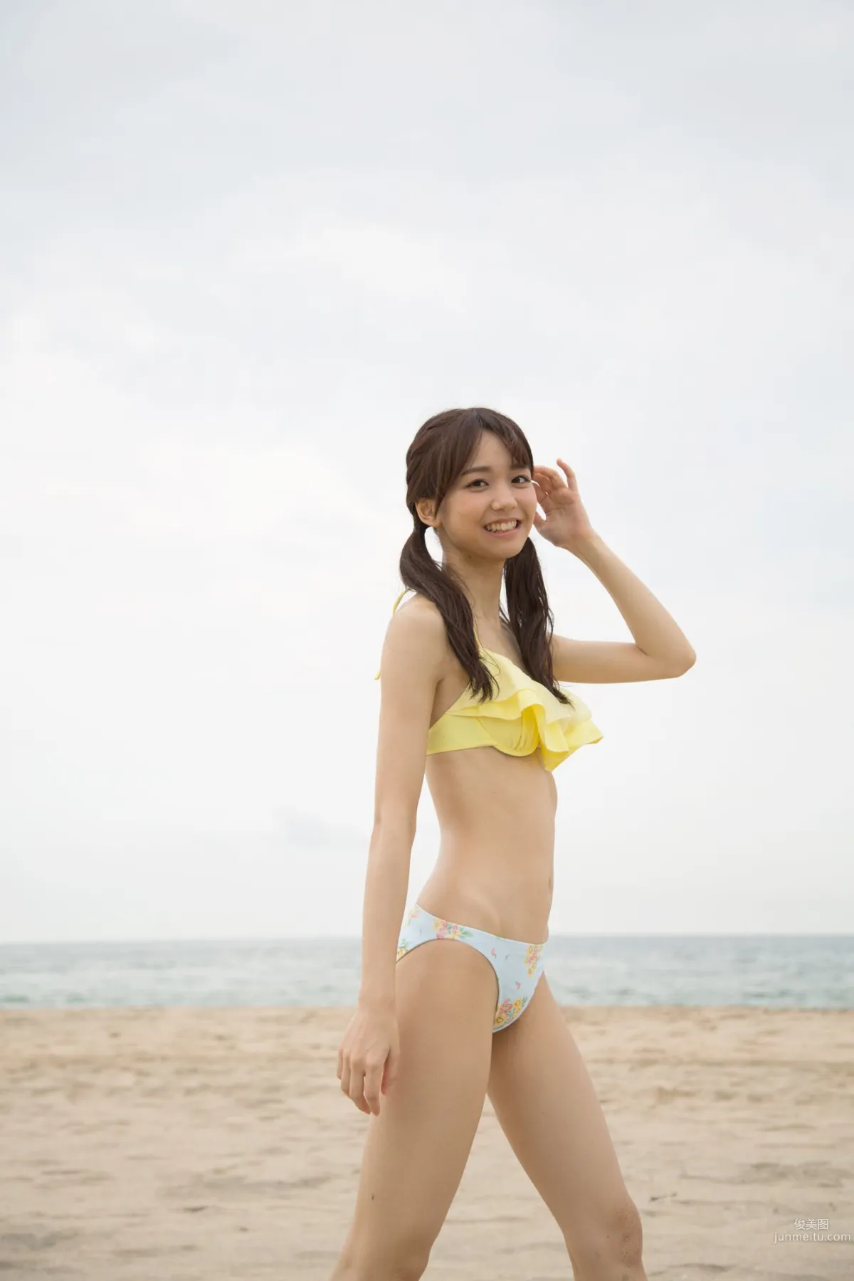 [Hello! Digital Books] Vol.159 宮崎由加 Yuka Miyazaki 写真集56