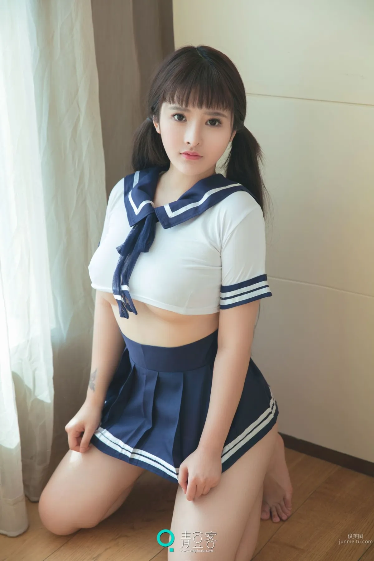 杨漫妮《性感大胸少女》 [青豆客] 写真集15