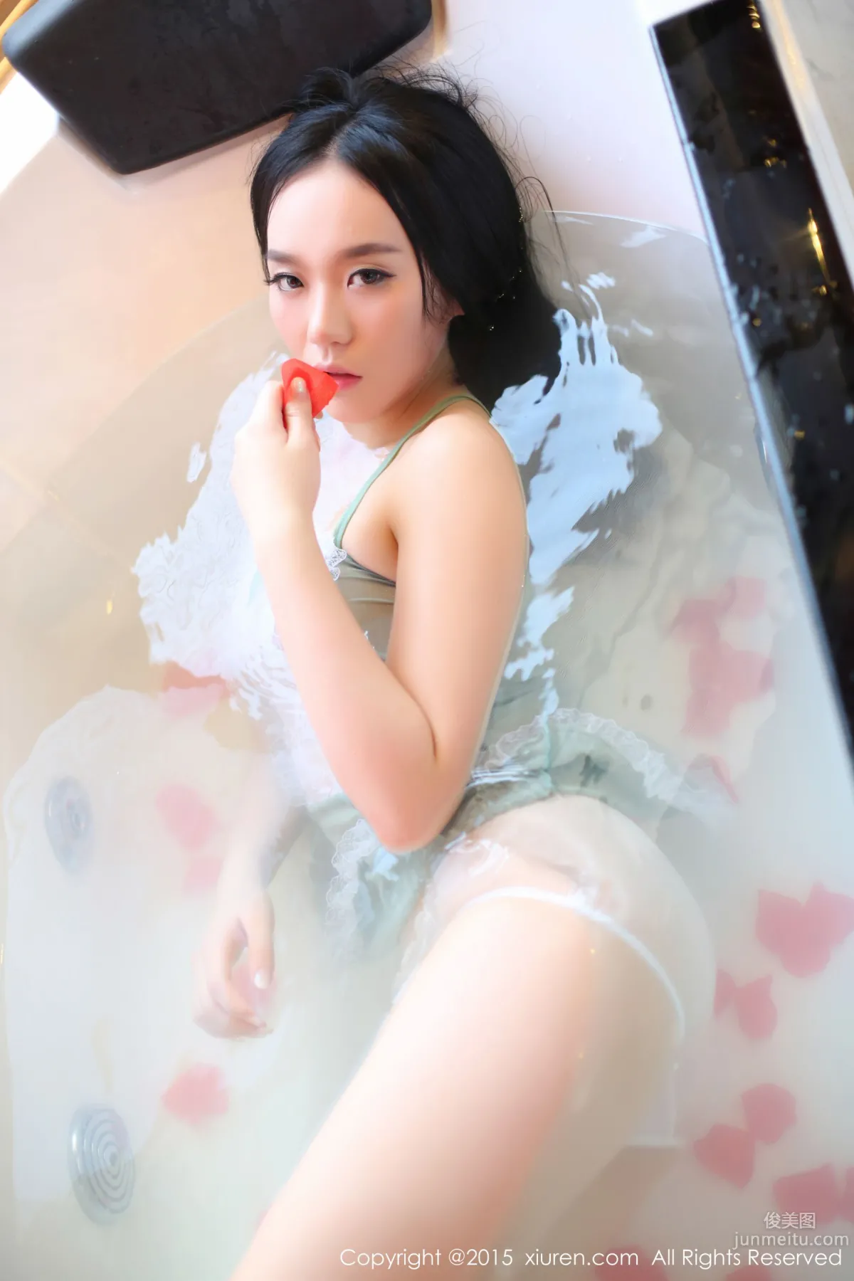 Jennifer小若《多套私房图片合辑》 [秀人网XiuRen] No.273 写真集79