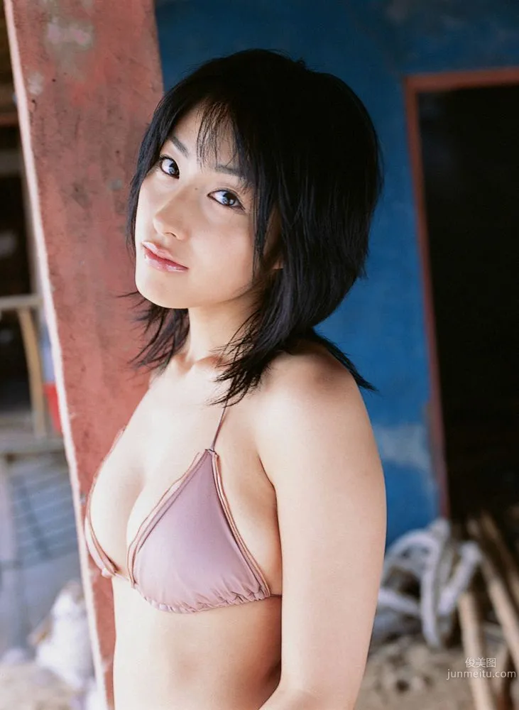 佐藤寛子《Lights,Camera,Action》写真集 [YS Web] Vol.13752