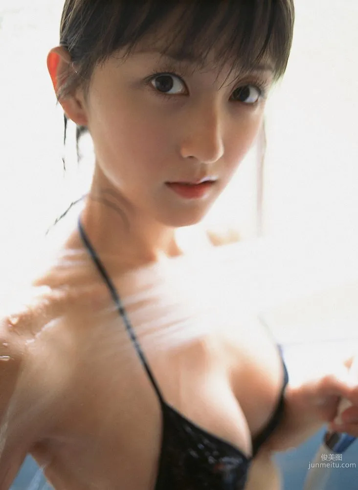 小松彩夏《オトナ？コドモ？》写真集 [YS Web] Vol.13554