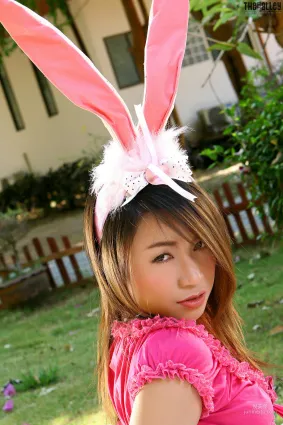 [TheBlackAlley] Stephanie Chow 可愛兔女郎 寫真集