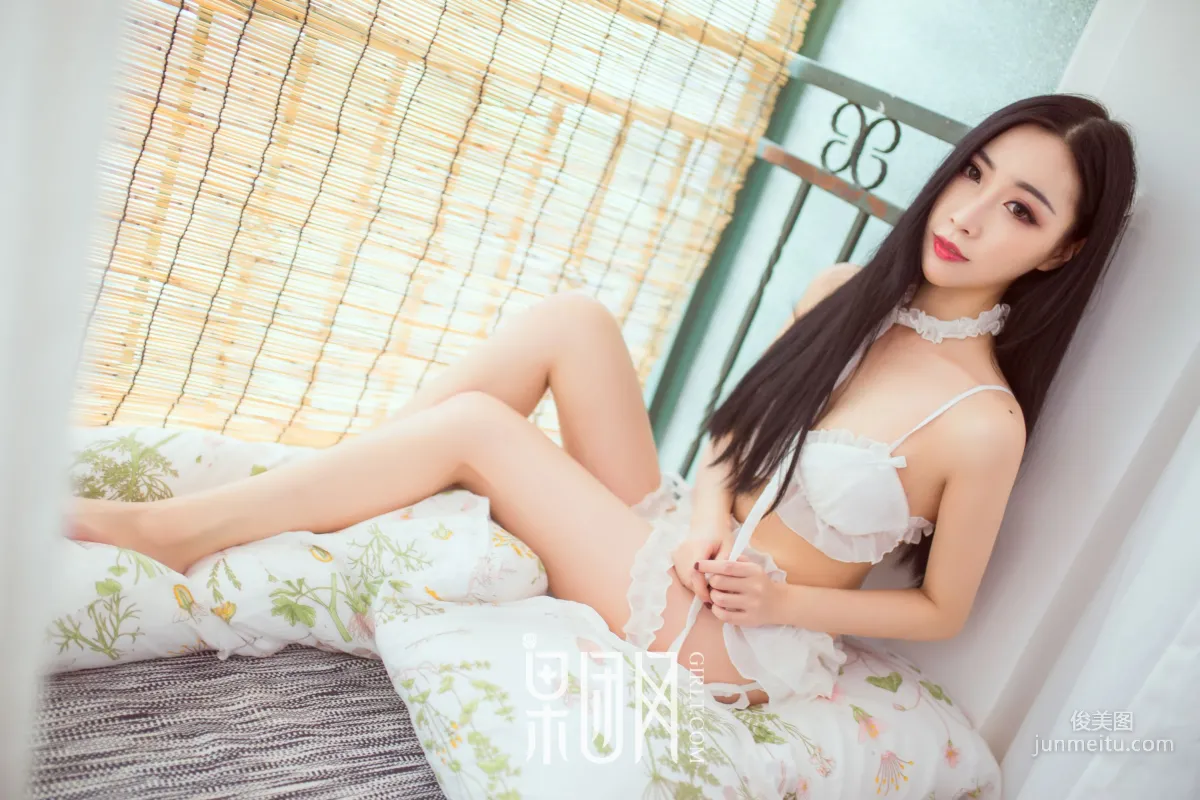 小雨《白丝美照》 [果团网Girlt] NO.099 写真集16