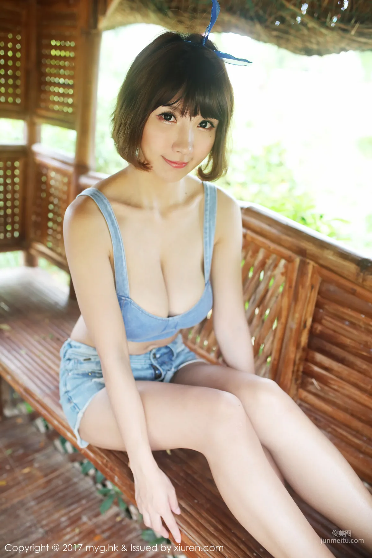 晓茜sunny《无内裤牛仔内衣+性感比基尼》 [美媛馆MyGirl] Vol.262 写真集16