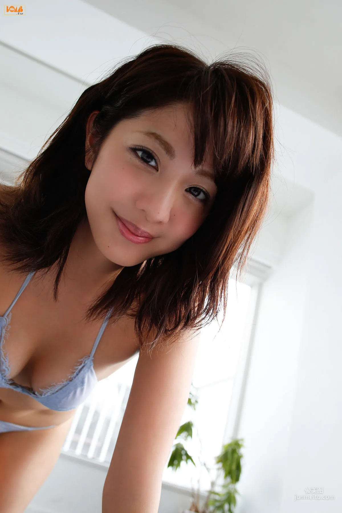 本郷杏奈 Anna Hongo [Bomb.tv] 写真集28