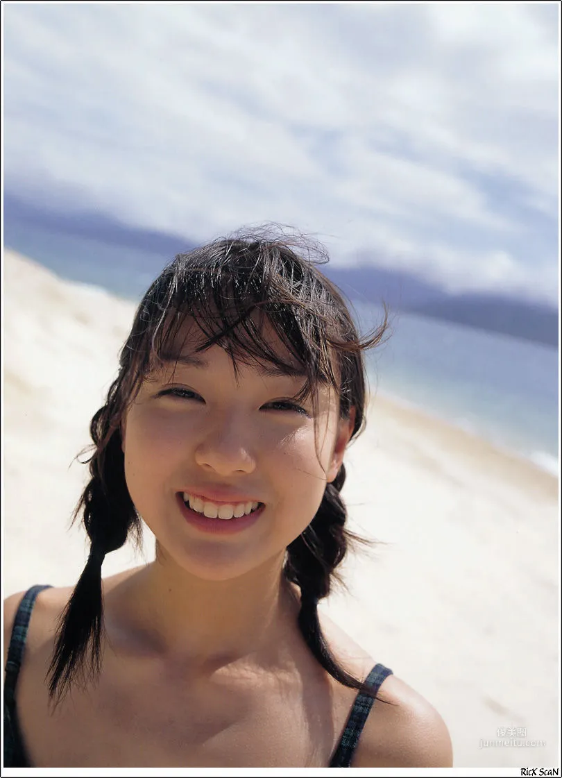 戸田恵梨香《Nature》 [Photobook] 写真集61