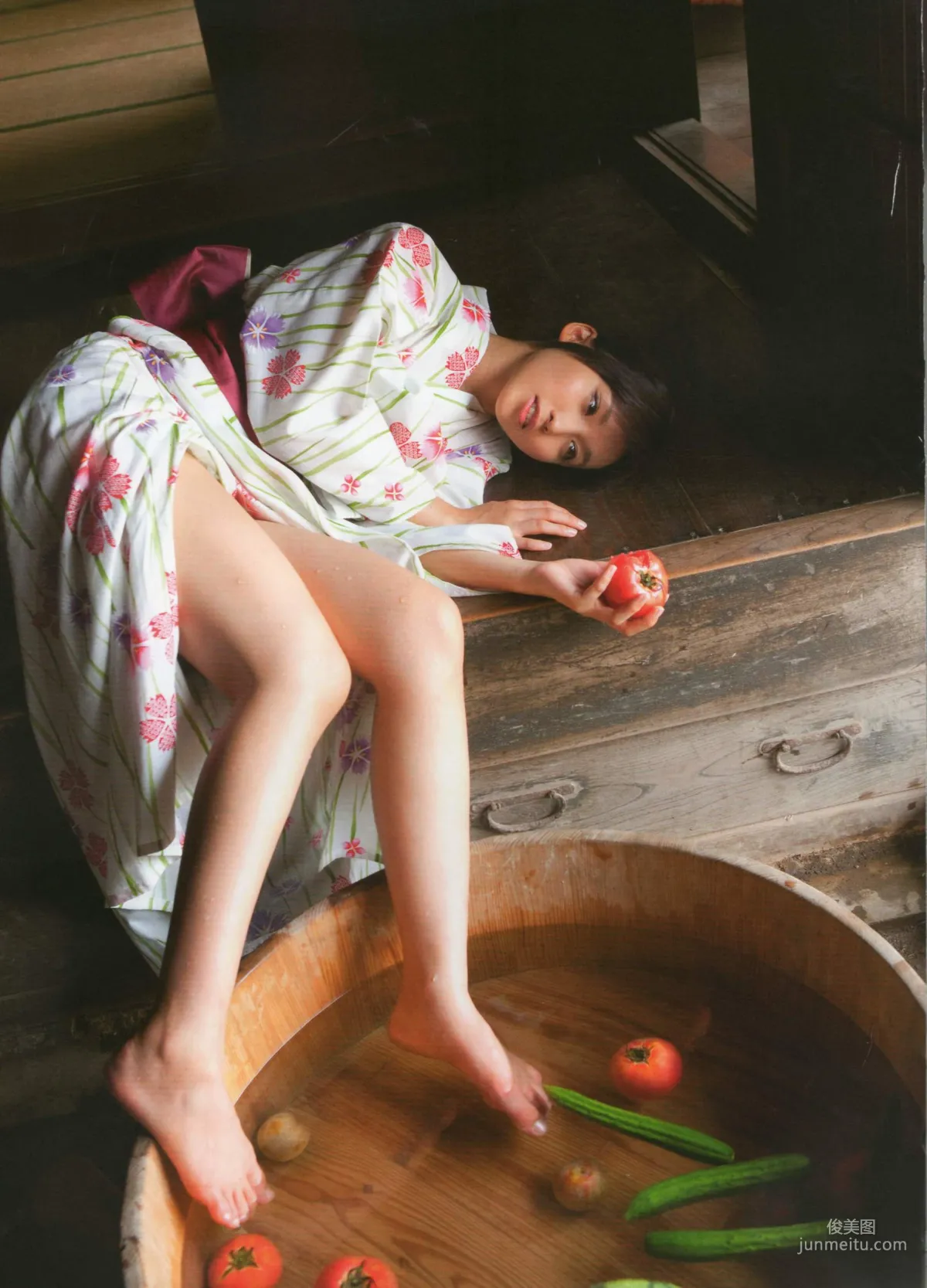 吉木りさ《Sekirara》 [PhotoBook] 写真集99