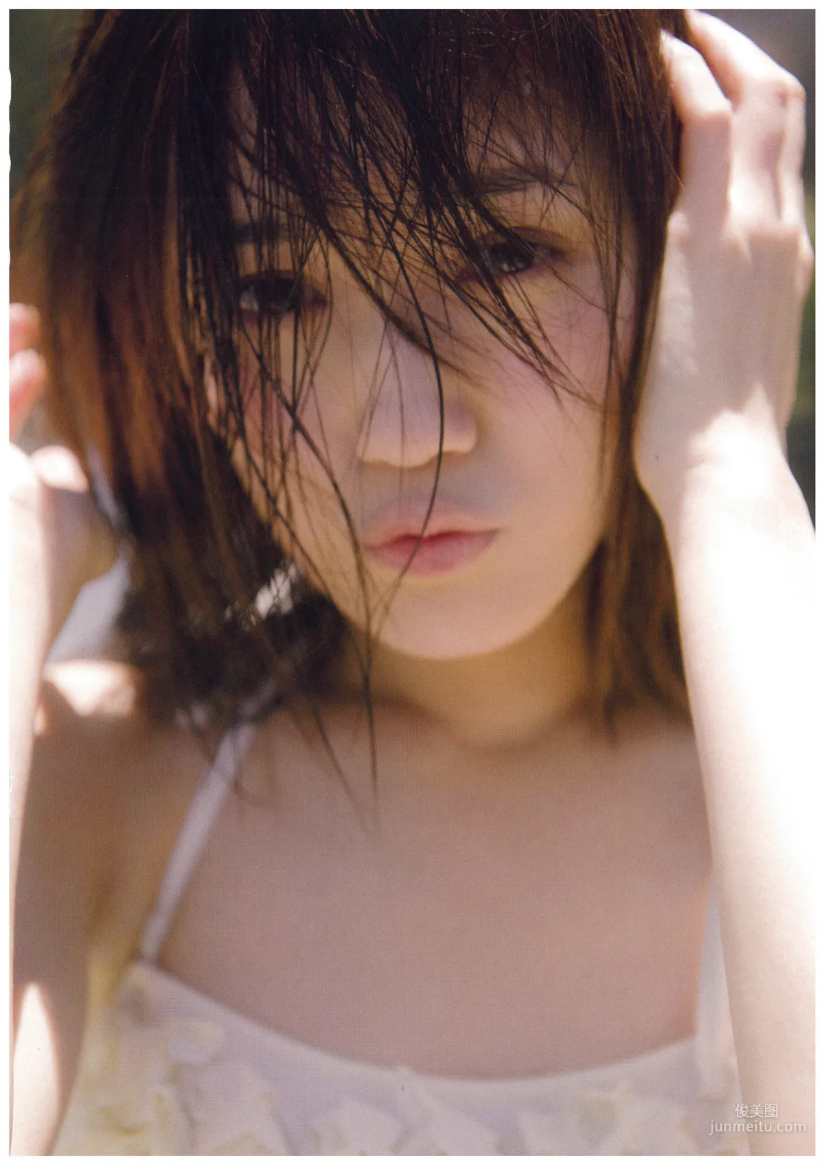 渡辺麻友『知らないうちに』 [PhotoBook] 写真集104