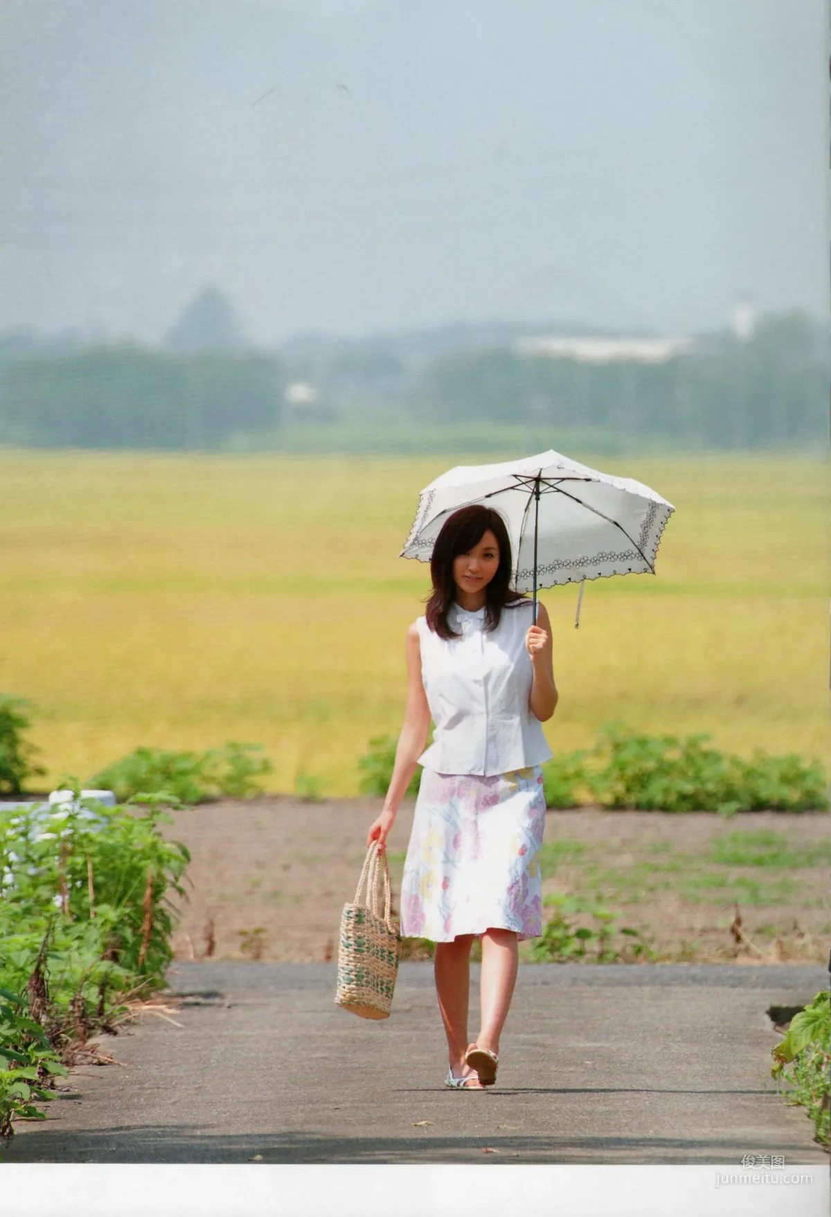 吉木りさ《Sekirara》 [PhotoBook] 写真集91