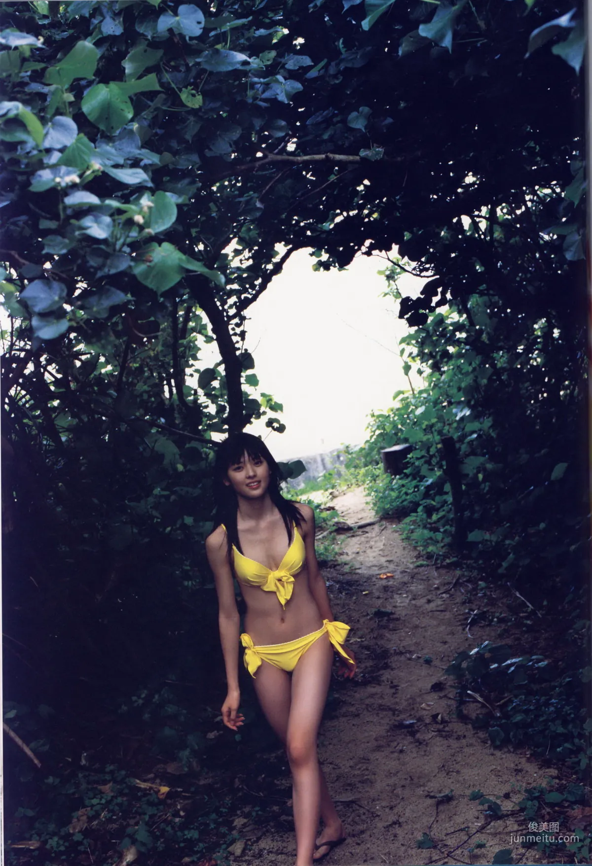 矢島舞美《舞美》 [PhotoBook] 写真集59