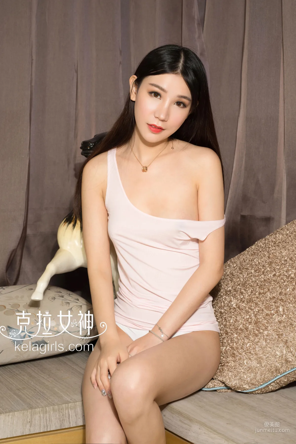 欣宜《分外妖娆》 [克拉女神Kelagirls] 写真集8