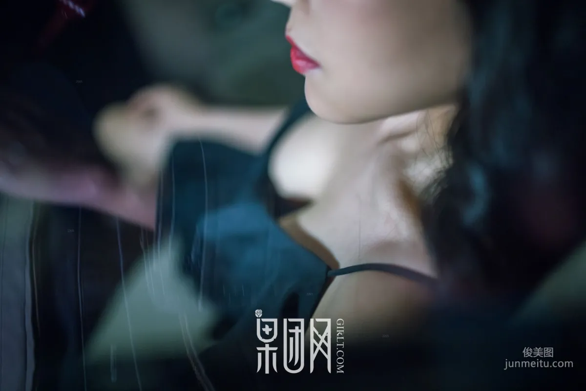 微微《美女vs豪车，你选择哪个！》 [果团网Girlt] No.107 写真集49