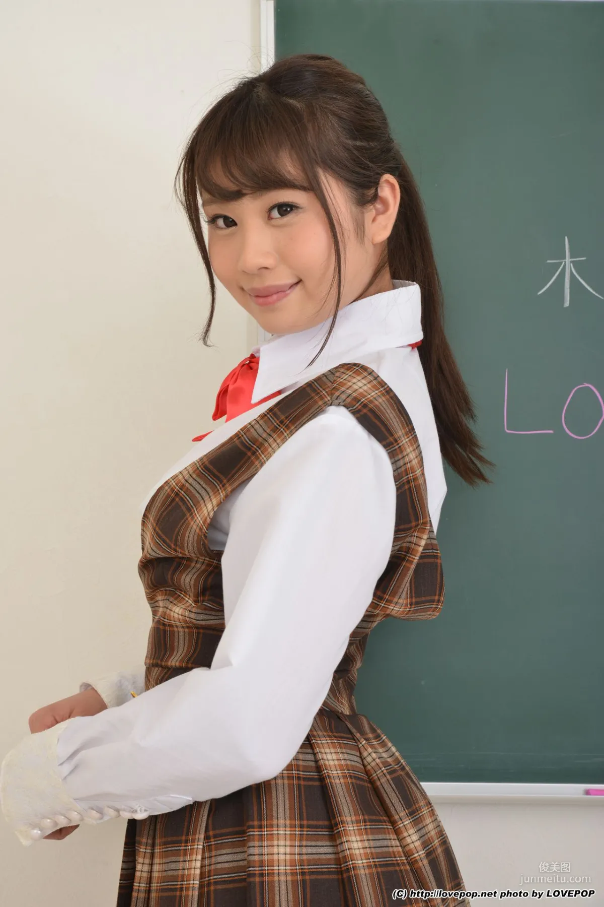 Nene Kinoshita 木下寧々 教室系列Set6 [LovePop] 写真集15