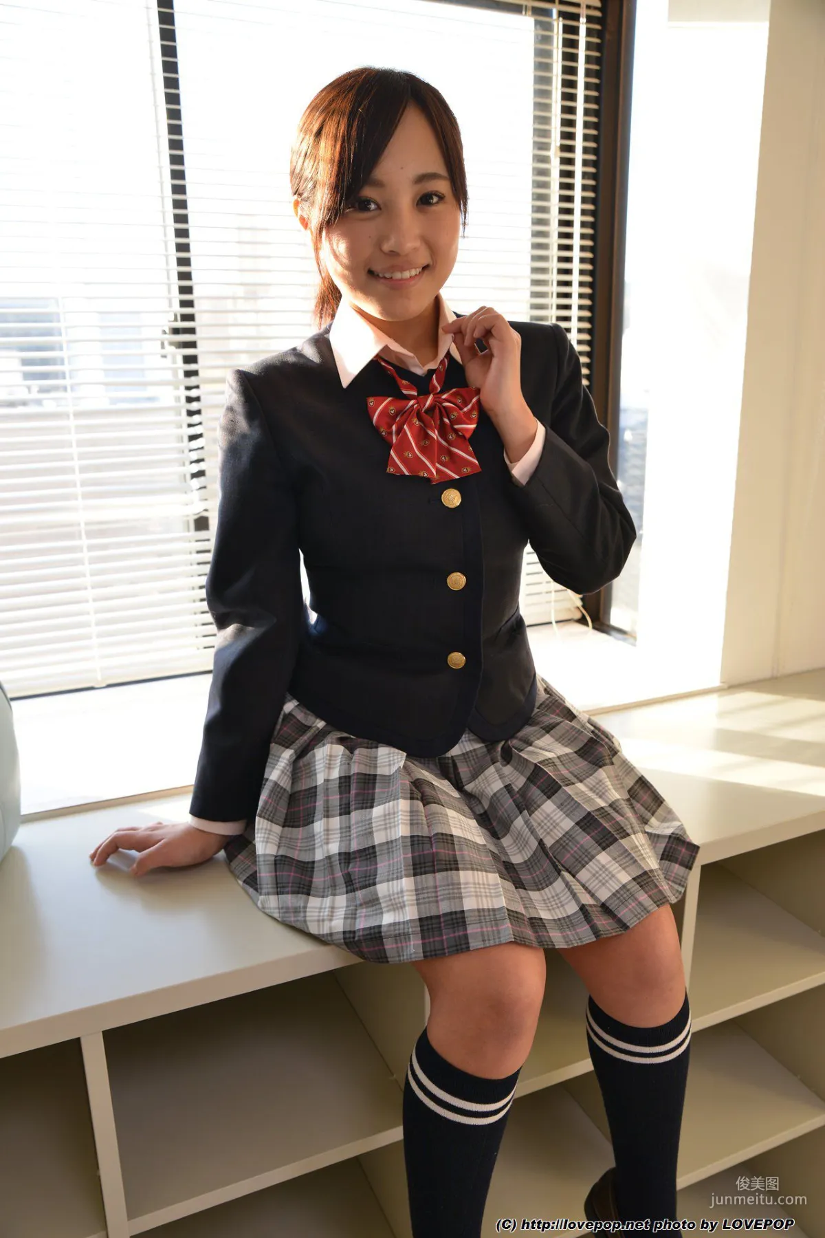 Emi Asano 浅野えみ 学生制服 Set4 [LovePop] 写真集25