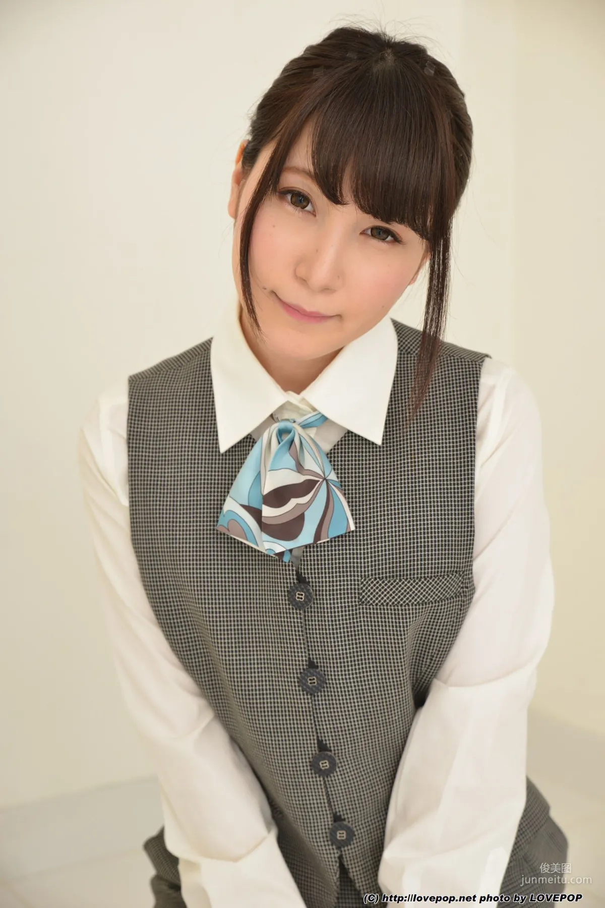 Aika Rino あいか莉乃 丝袜制服 Set3 [LovePop] 写真集24