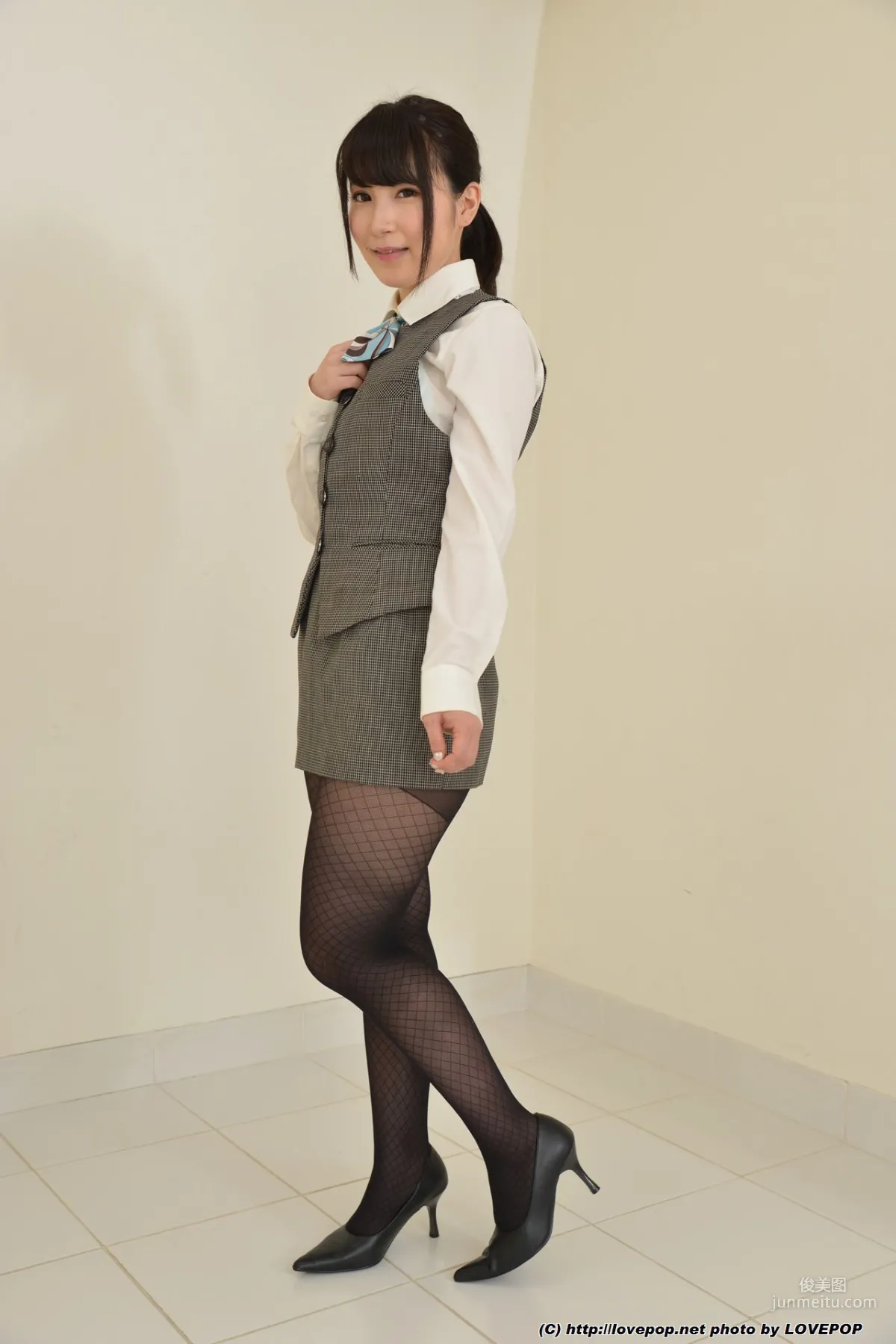 Aika Rino あいか莉乃 丝袜制服 Set3 [LovePop] 写真集4