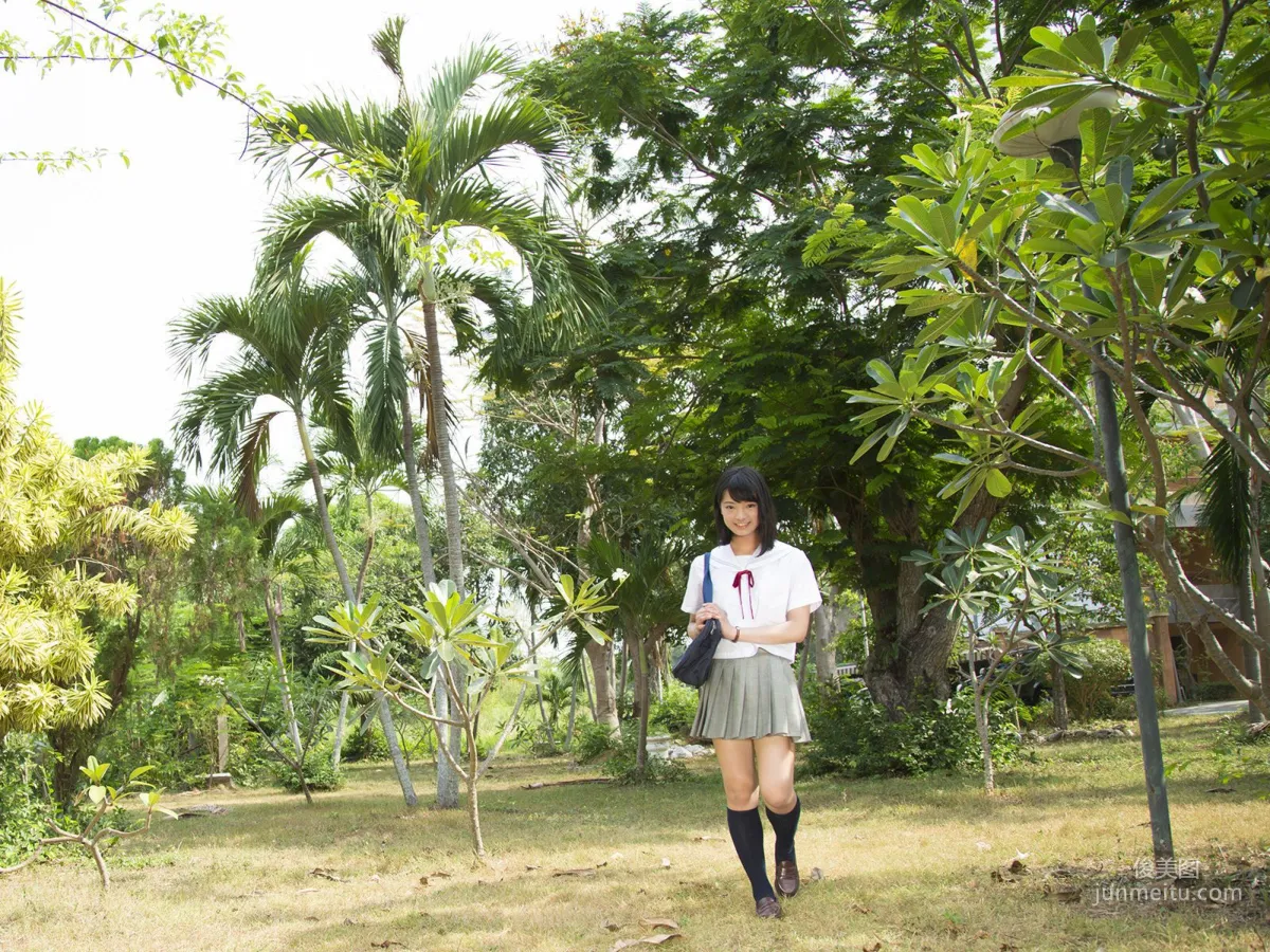 New Girl Collection 長澤遥香 [PB] 写真集43