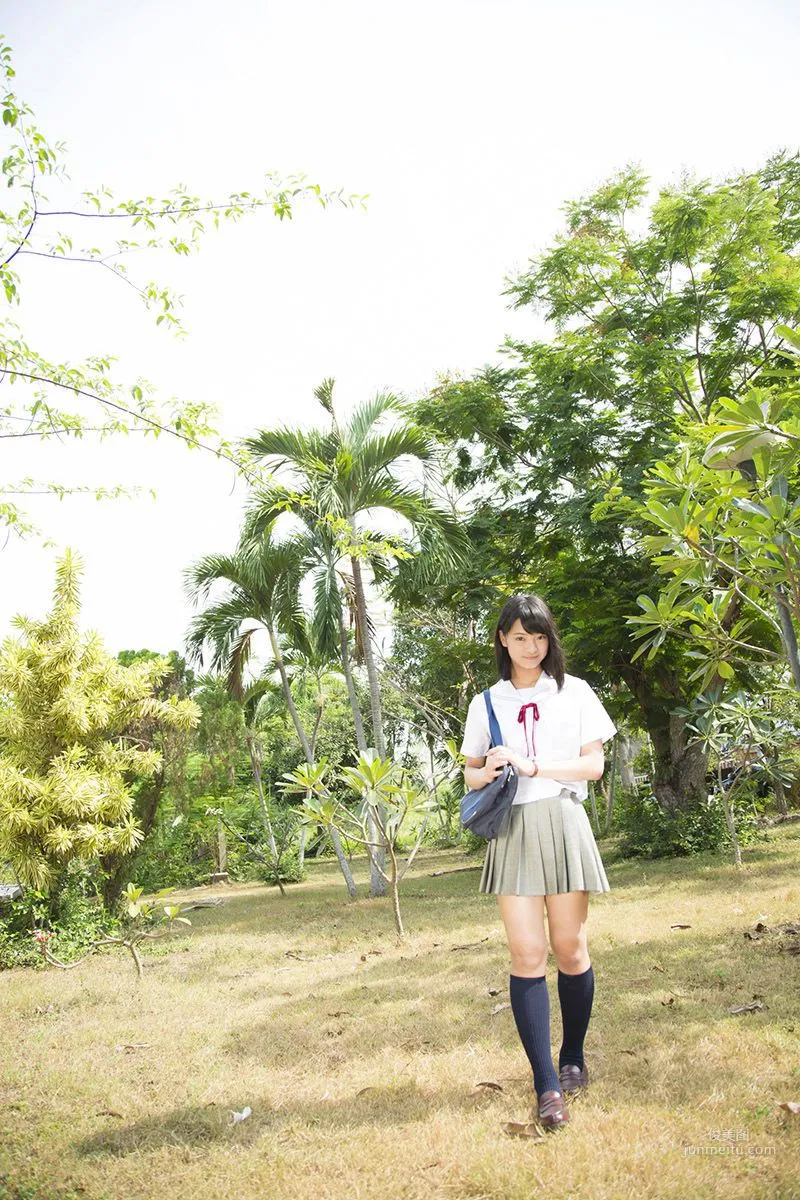 New Girl Collection 長澤遥香 [PB] 写真集26