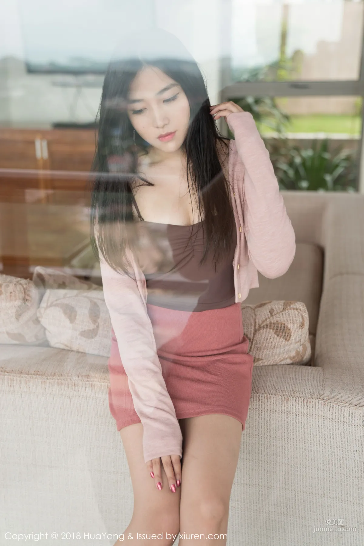 许诺Sabrina《泰国旅拍》运动装+超短裙 [花漾HuaYang] Vol.029 写真集27