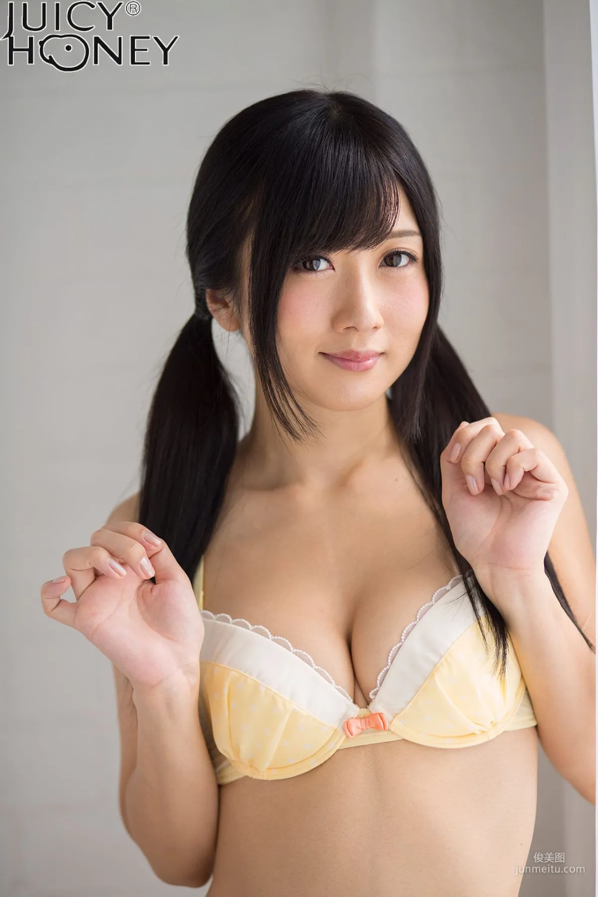 [Juicy Honey] トレカ連動写真集 Hibiki Otsuki 大槻ひびき 写真集36