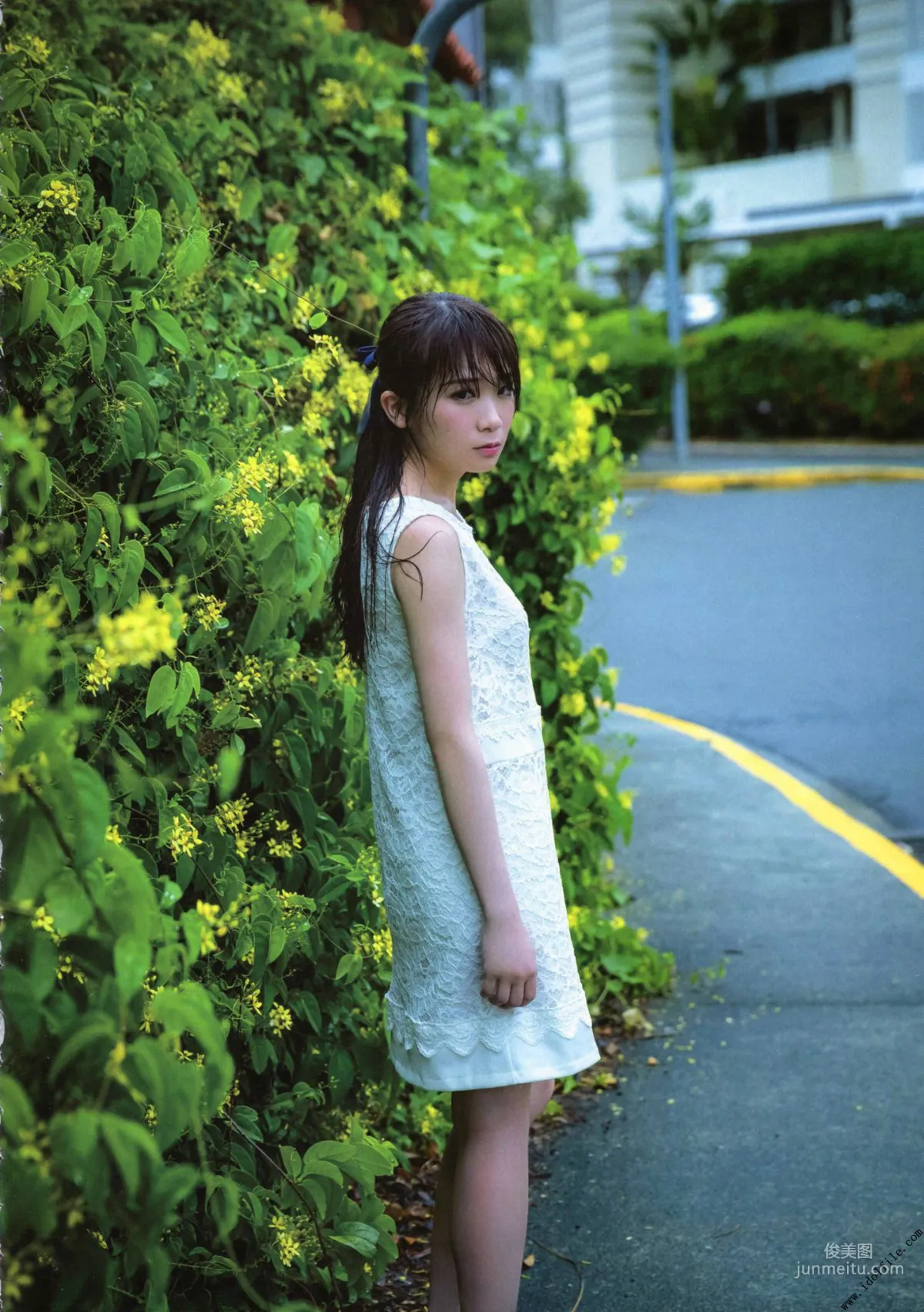 秋元真夏 1st《真夏の気圧配置》 [PhotoBook] 写真集82