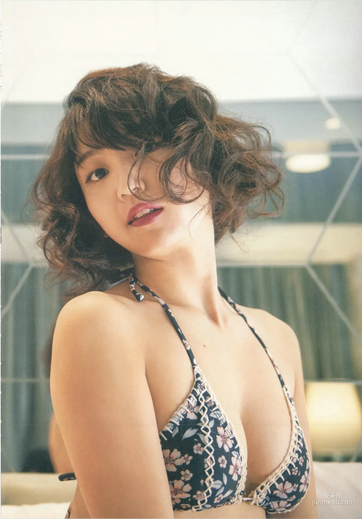 惣田紗莉渚 1st《うらばなし》 [PhotoBook] 写真集94