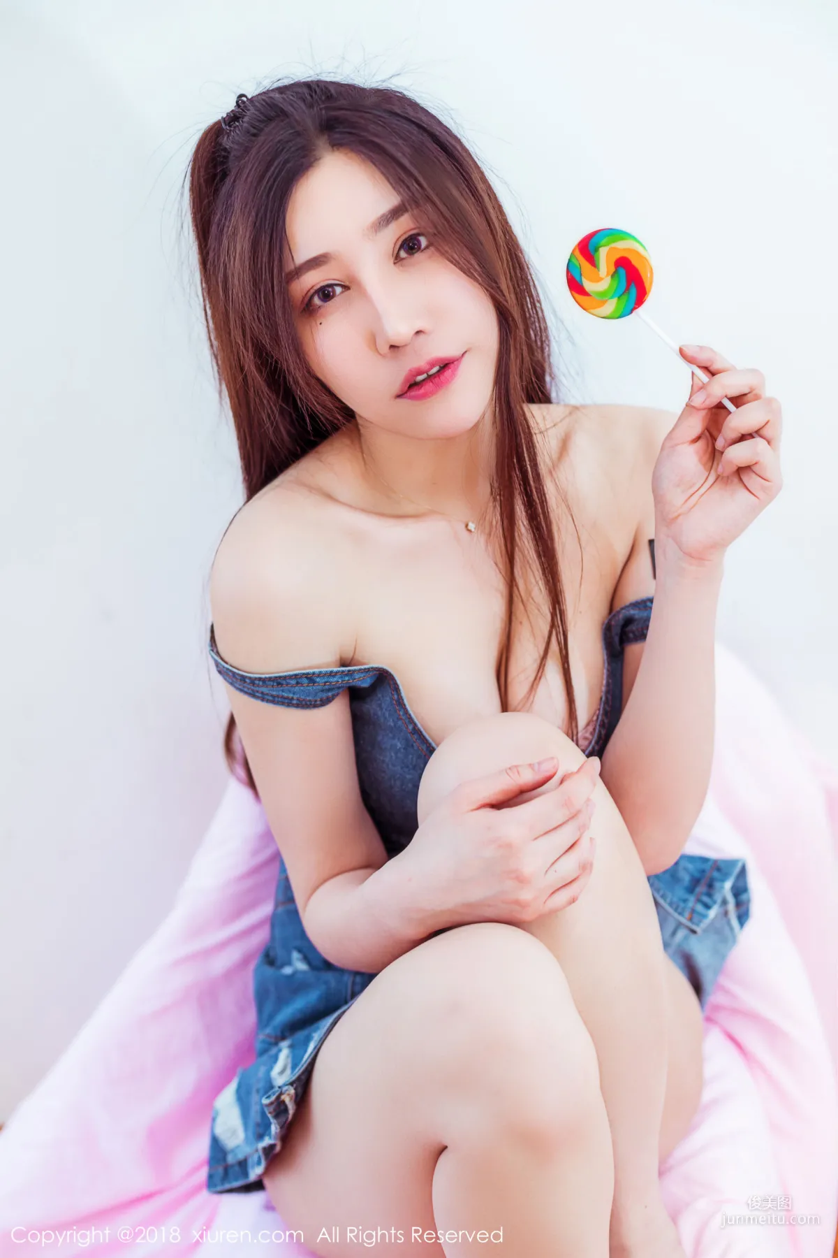 美昕Yumi《邻家型美女》 [秀人XIUREN] No.959 写真集53