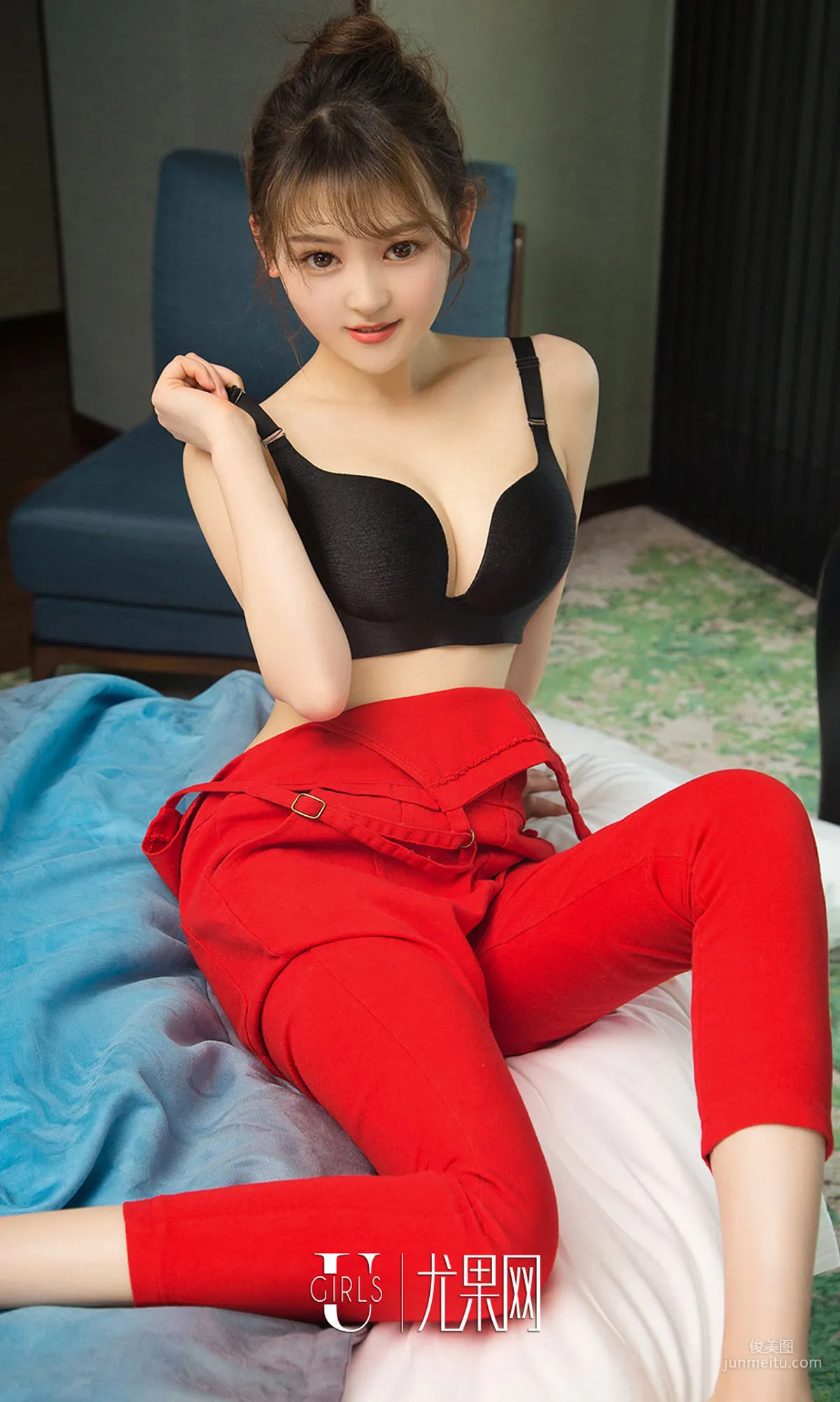 Nancy《小美人大性感》 [尤果圈爱尤物] No.1050 写真集25