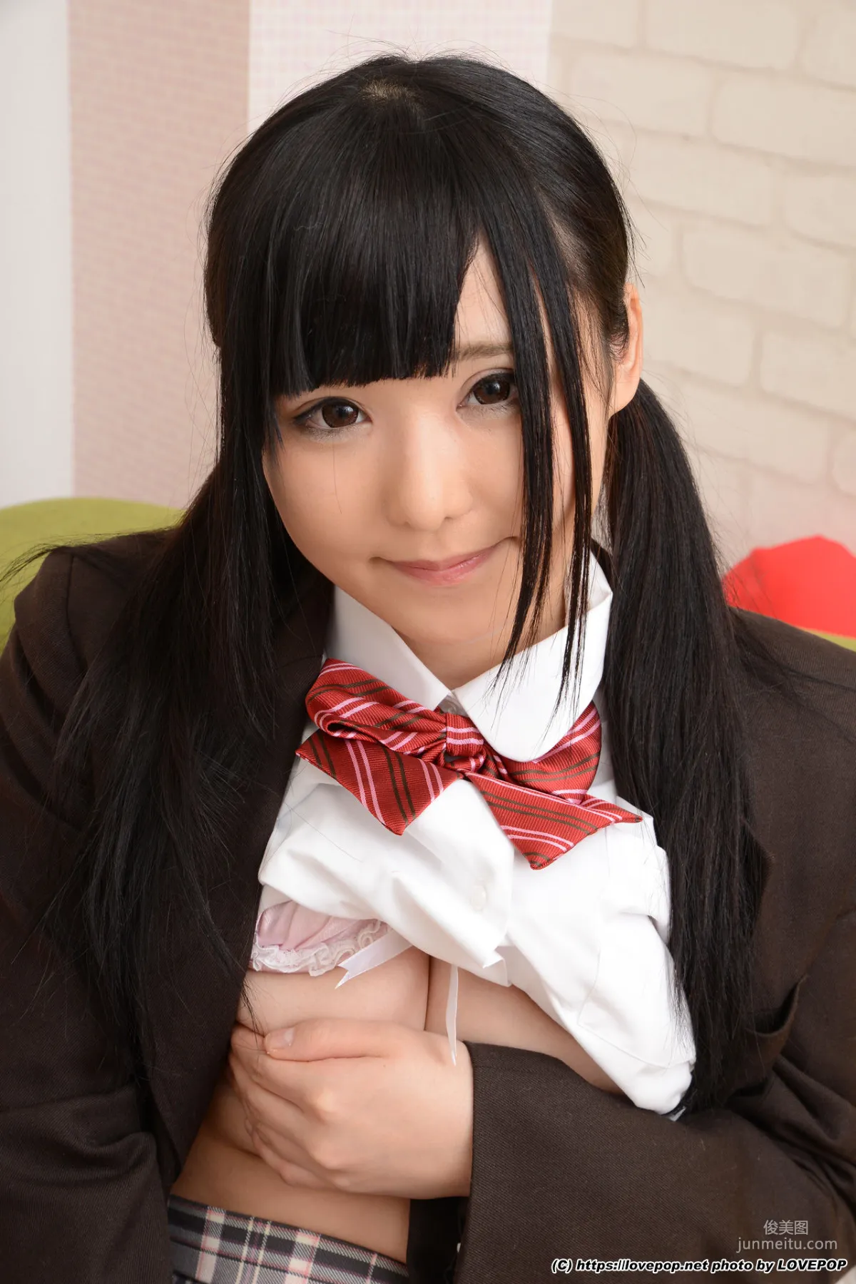 [LovePop] AZUKI あず希《学生装诱惑》 Set06 写真集70