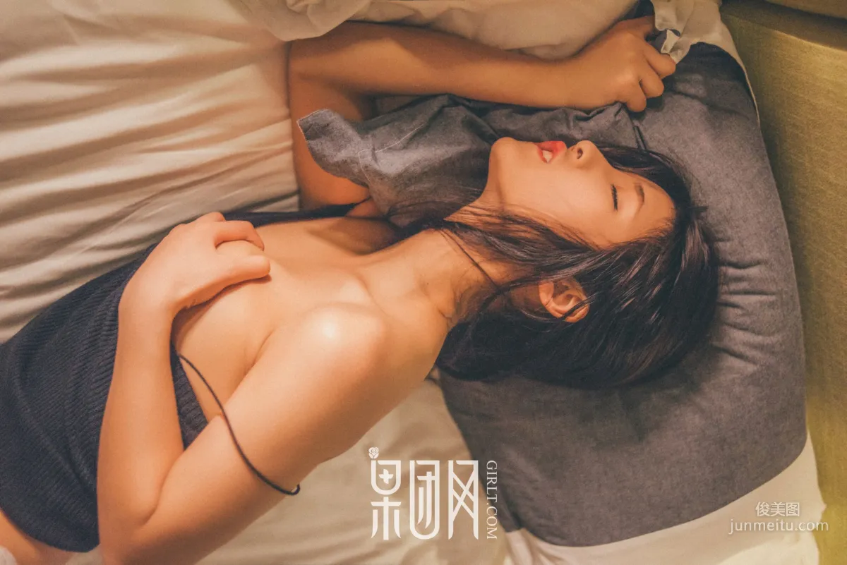 肉肉/刘一晃儿《性感撩人主播》 [果团Girlt] No.128 写真集34