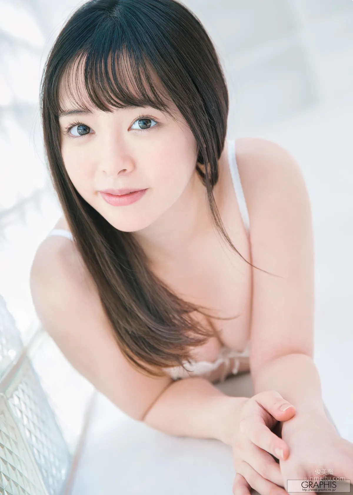 Yuna Ogura 小倉由菜 [Graphis] Gravure 初脱ぎ娘 写真集29