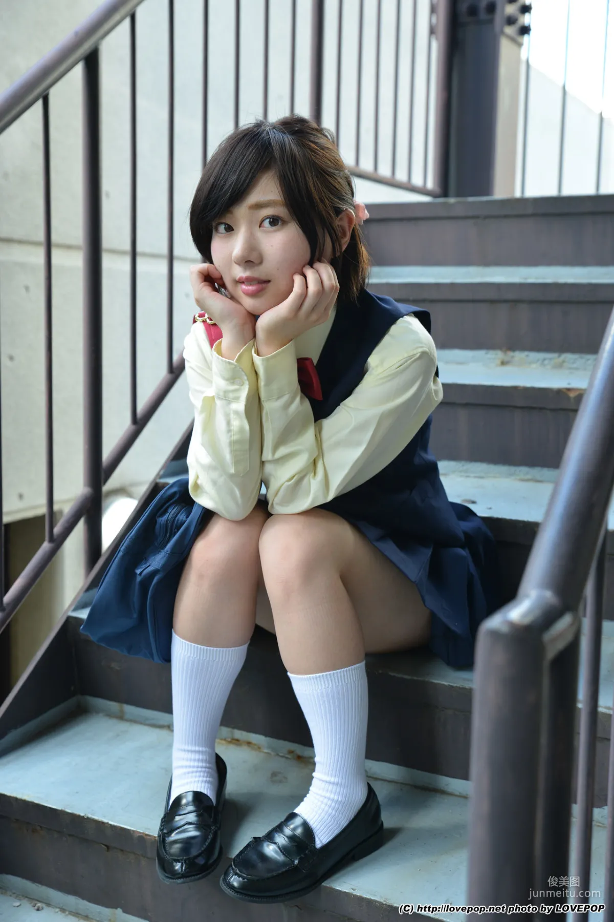 [LovePop] 笹山りん《校服诱惑》 写真集26