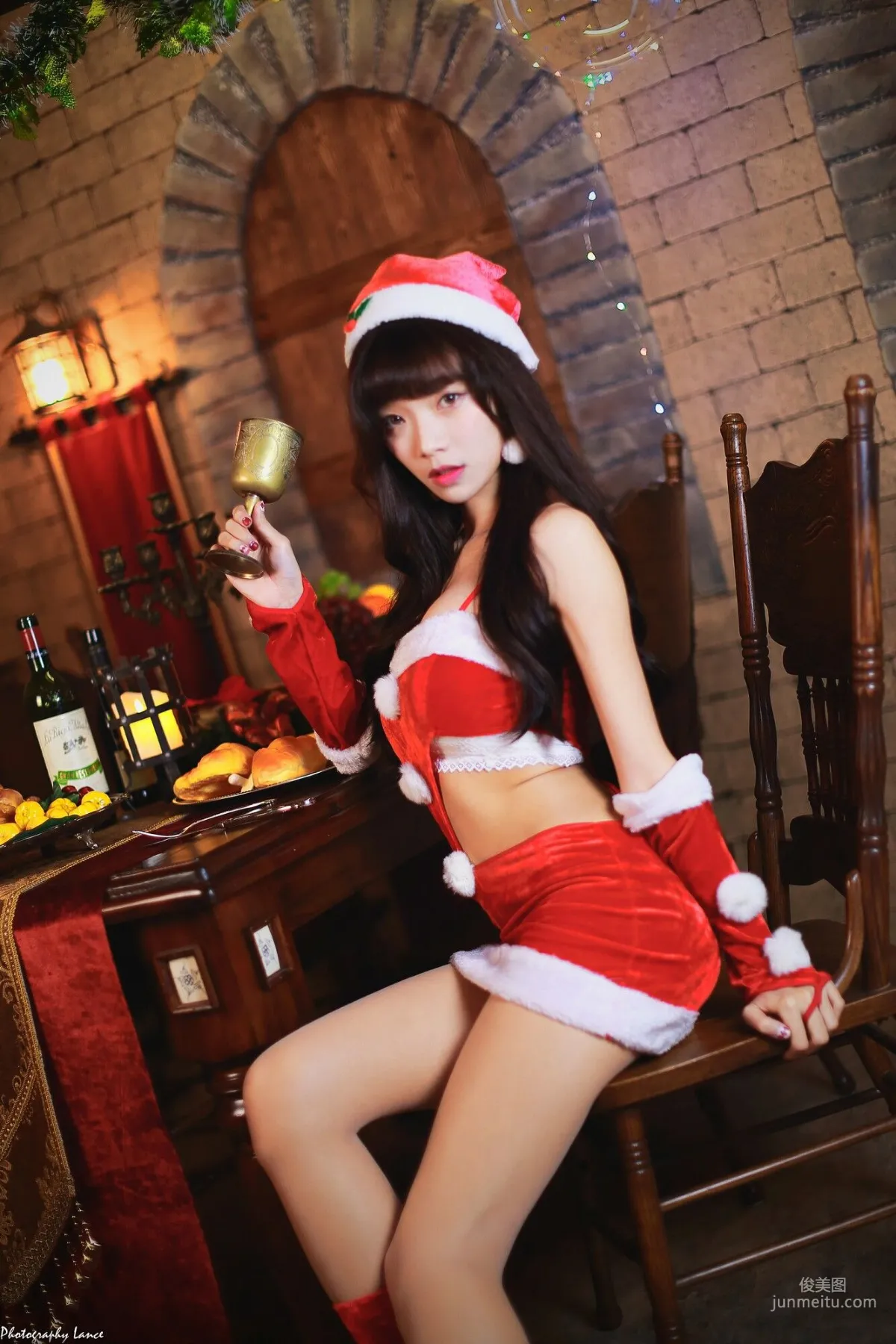[台湾网红美女] Kitty 2017圣诞女郎 聖誕酒館 写真集9