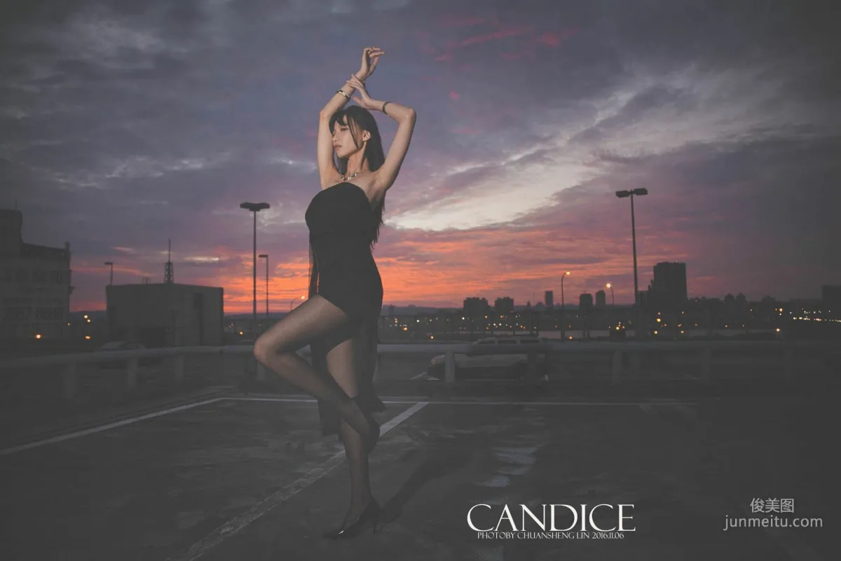 [台湾嫩模] 蔡译心Candice《车外拍》 写真集85