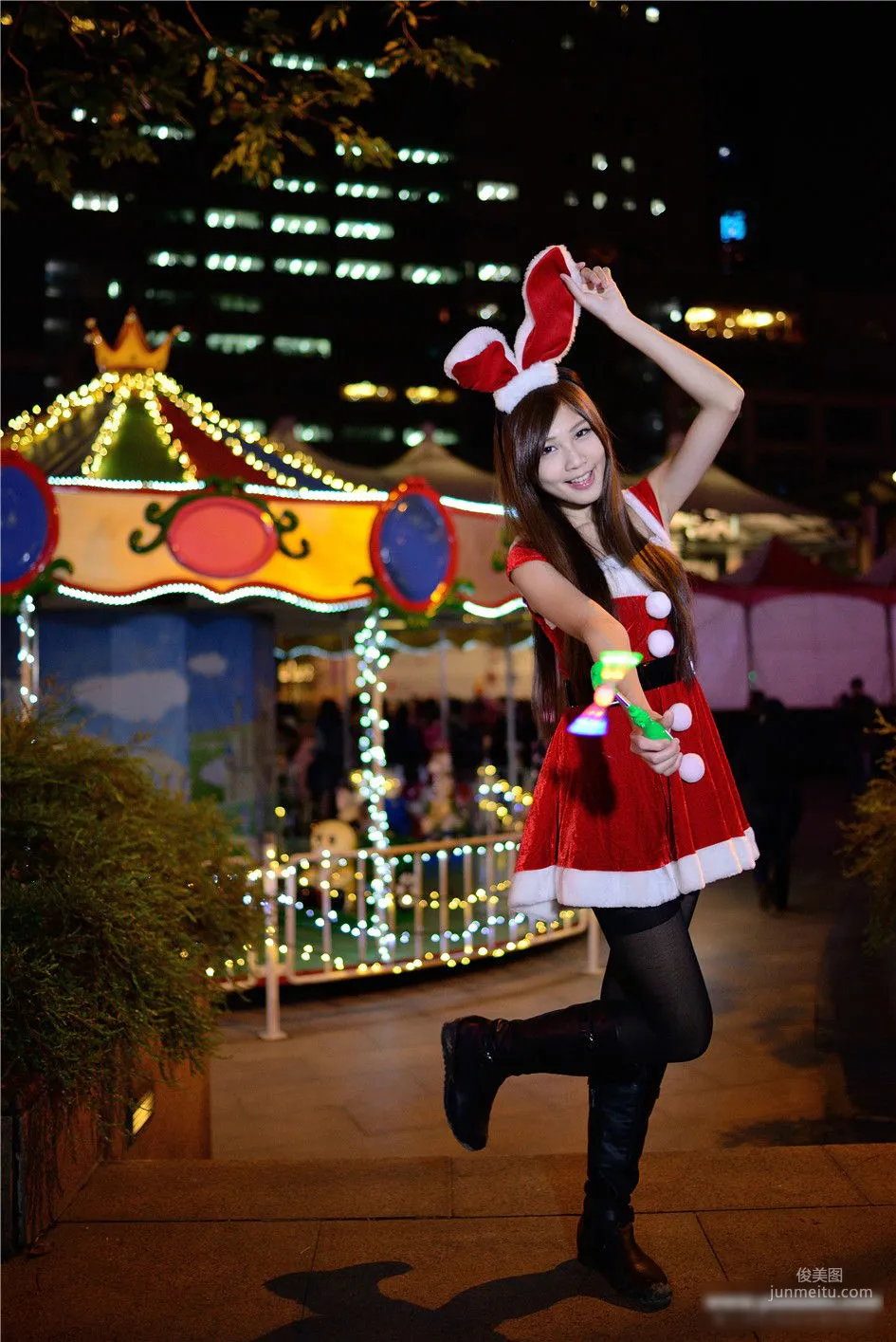 [台湾女神] 张雅筑chu 《板橋車站圣诞节外拍》 写真集10