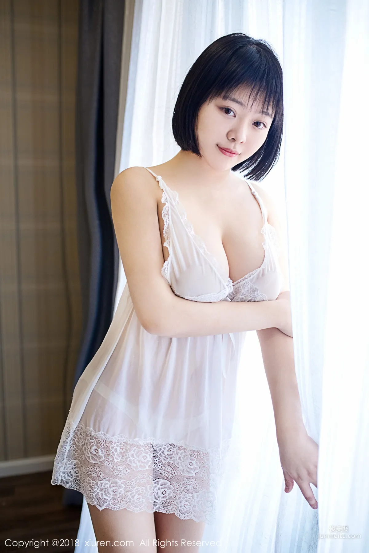 赤间菀枫《童颜巨乳少女》 [秀人XIUREN] No.1009 写真集16