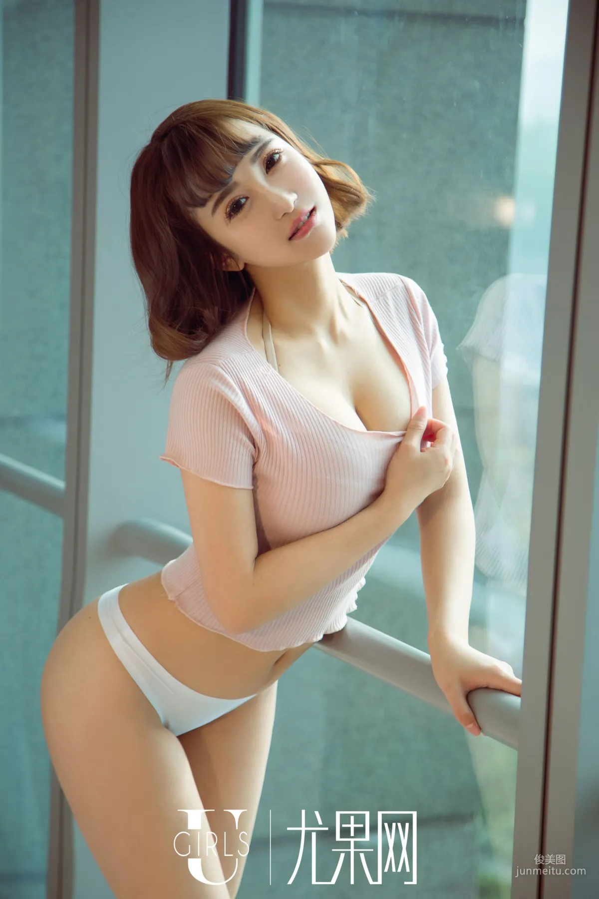 李焱《纯白的梦里花》 [尤果网Ugirls] U361 写真集3